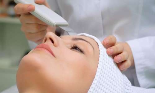 Microdermabarison Treatment under the Best cosmetic surgery in Pakistan